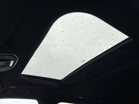 New 2026 Jeep Grand Cherokee L Laredo image 23