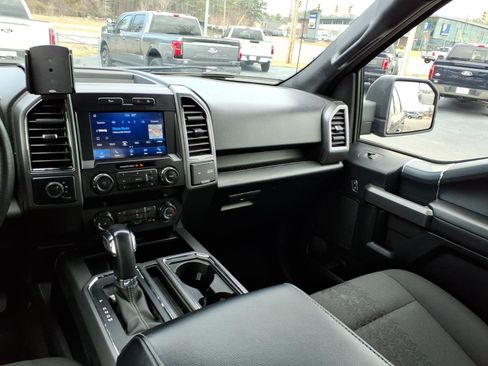 Used 2019 Ford F150 XLT w/ Equipment Group 302A Luxury image 20