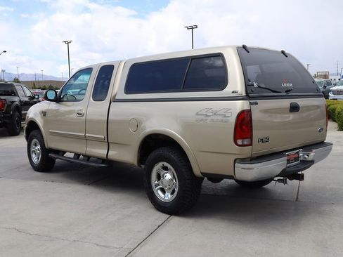 Used 1999 Ford F150 XLT AWD/4WD image 4