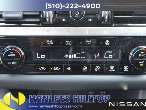 New 2026 Nissan Pathfinder SL w/ SL Premium Package AWD/4WD image 28