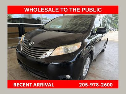 Used 2014 Toyota Sienna XLE w/ XLE Premium Package
