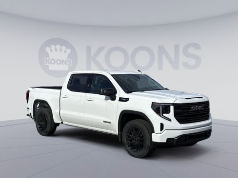 New 2026 GMC Sierra 1500 Elevation image 10