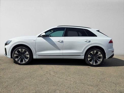 Used 2025 Audi Q8 Premium Plus w/ Premium Plus Package AWD/4WD image 6