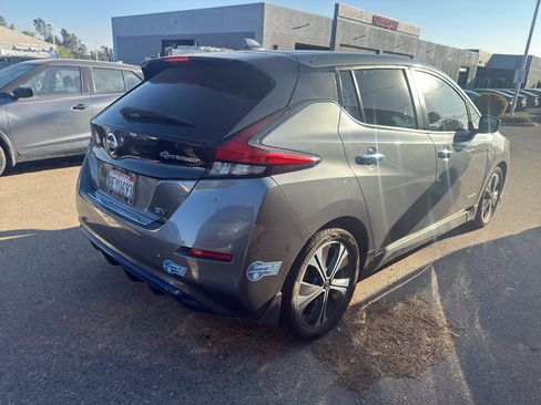 Used 2018 Nissan Leaf SV w/ Protection Package FWD image 4