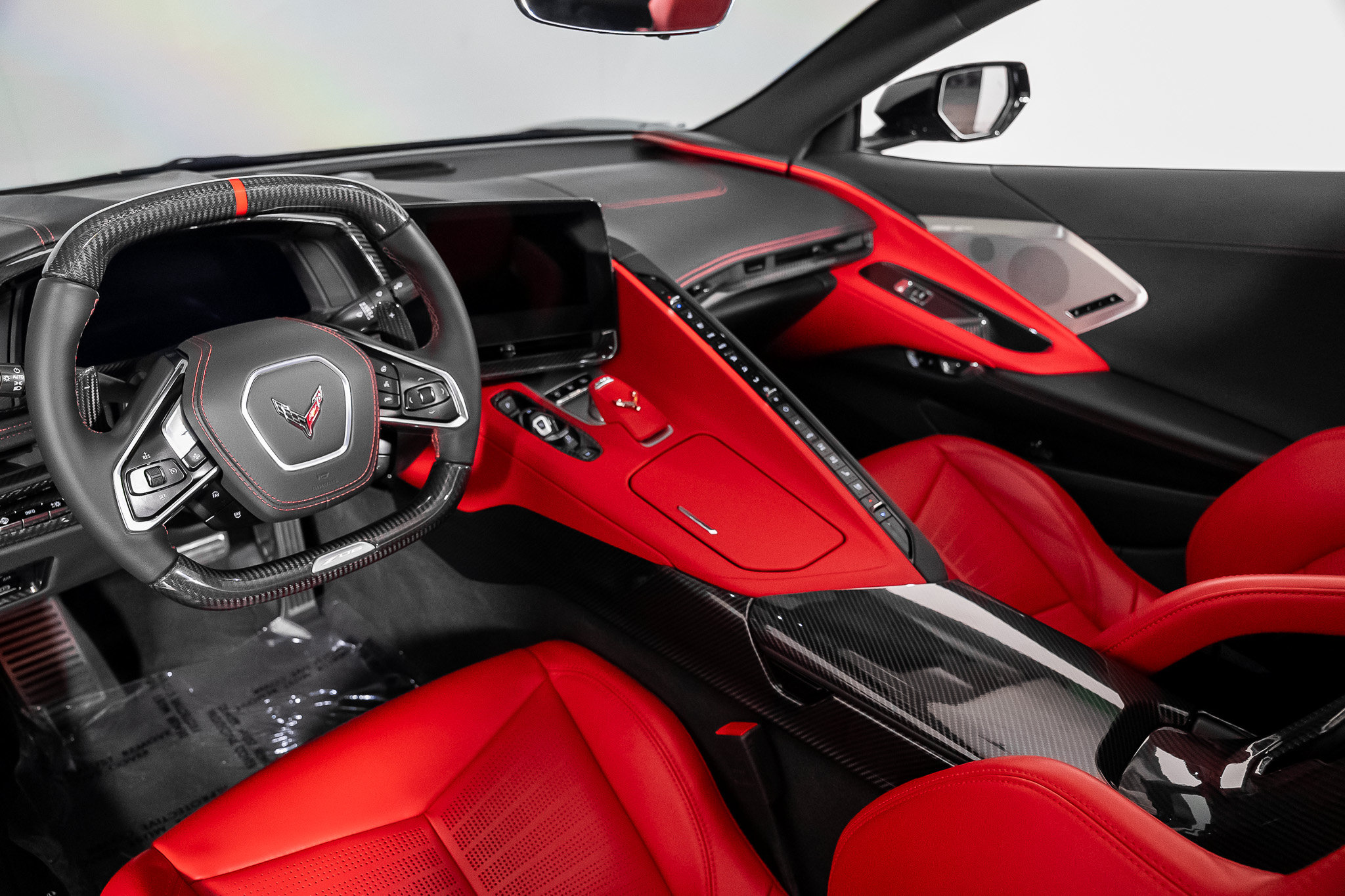 Used 2025 Chevrolet Corvette Z06 RWD image 2