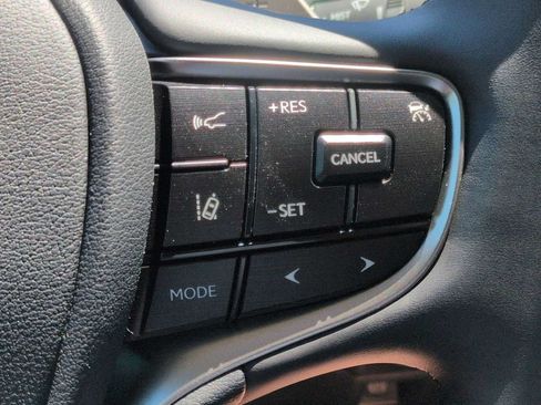 Used 2024 Lexus ES 350 w/ Premium Package FWD image 27
