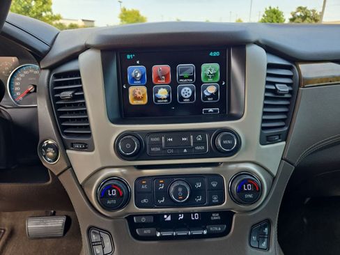 Used 2017 GMC Yukon XL Denali w/ Open Road Package RWD image 28