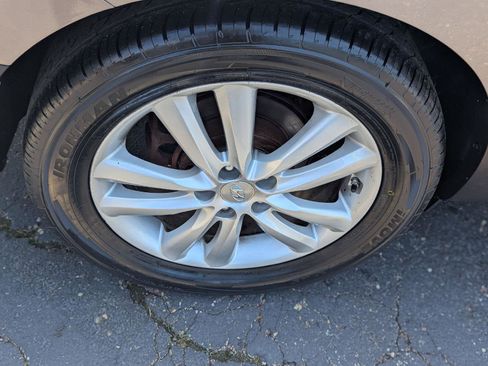 Used 2013 Hyundai Tucson Limited w/ Premium Pkg AWD/4WD image 33