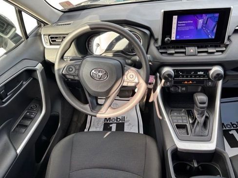 Used 2023 Toyota RAV4 LE image 13