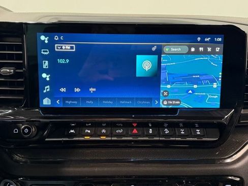 Used 2022 Chevrolet Silverado 1500 ZR2 image 25