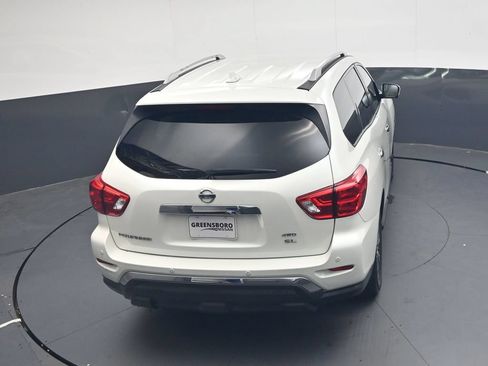 Used 2020 Nissan Pathfinder SL w/ Cargo Package AWD/4WD image 38