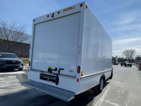 New 2026 Ford E-350 and Econoline 350 Super Duty w/ Power Equipment Group image 2