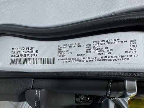 Used 2022 Jeep Grand Cherokee Overland w/ MOPAR Finishing Package AWD/4WD image 56