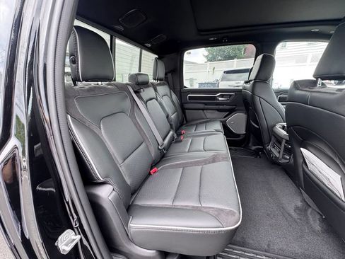 New 2026 RAM 1500 Laramie AWD/4WD image 21