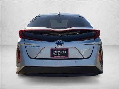 Certified 2017 Toyota Prius Prime Advanced image 7
