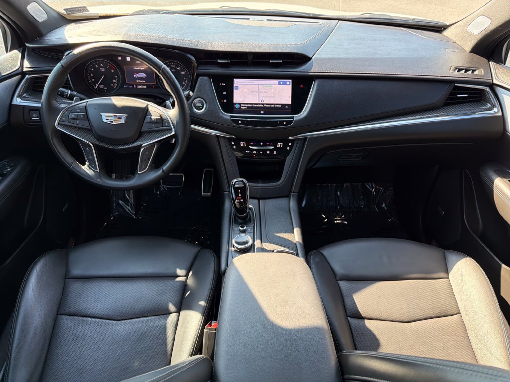 Used 2024 Cadillac XT5 Sportv w/ Technology Package AWD/4WD image 12