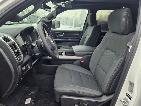 New 2026 RAM 1500 4x4 Crew Cab image 12