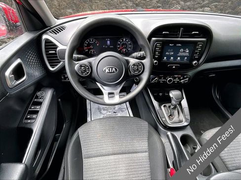 Used 2021 Kia Soul S FWD image 5