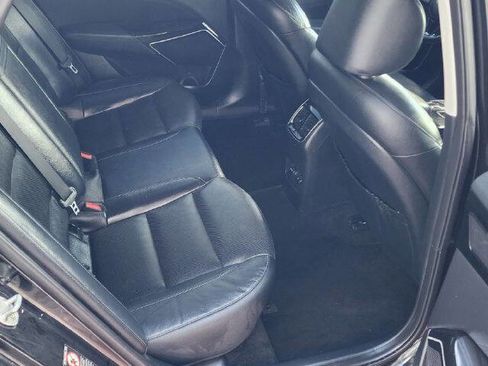 Used 2017 Kia Cadenza Premium FWD image 7