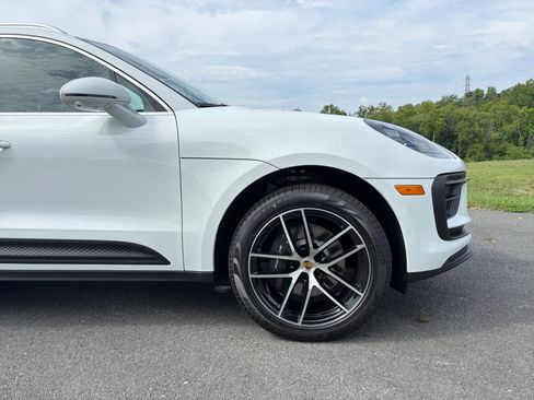 New 2026 Porsche Macan Turbo AWD/4WD image 11