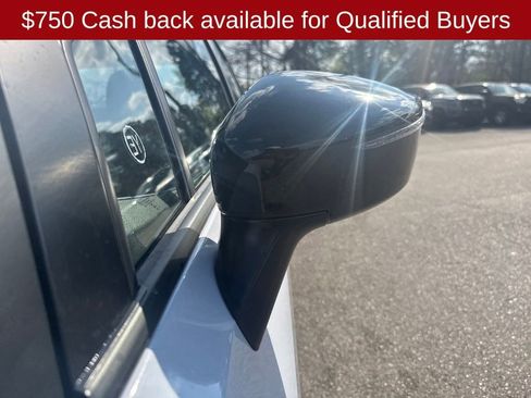 New 2025 Nissan Versa SR w/ Trunk Package image 33