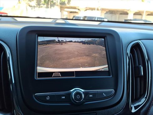 Used 2022 Chevrolet Equinox RS image 21