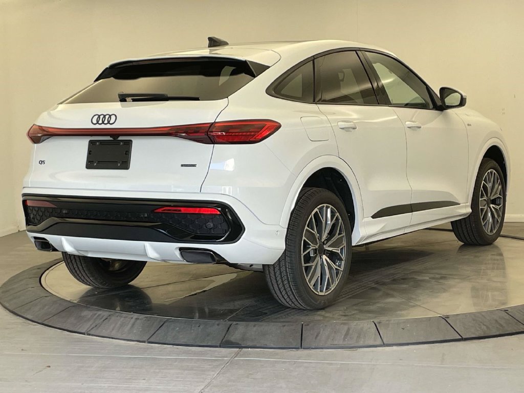 New 2026 Audi Q5 Premium Plus AWD/4WD image 7