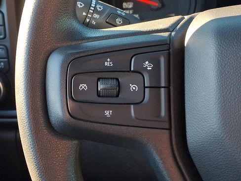 Used 2024 Chevrolet Silverado 1500 Custom image 21