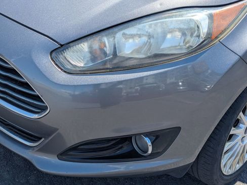 Used 2014 Ford Fiesta Titanium FWD image 12