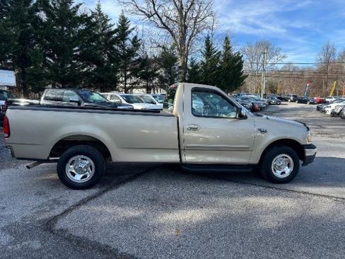 Used 2000 Ford F150 XLT RWD image 6