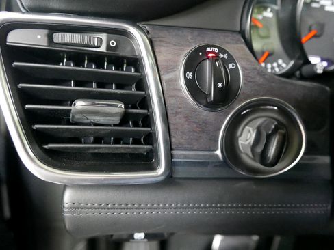 Used 2012 Porsche Panamera Turbo S image 24