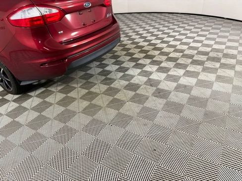Used 2016 Ford Fiesta SE w/ Cold Weather Package FWD image 6