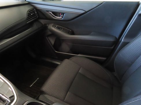 Certified 2025 Subaru Outback Premium image 21