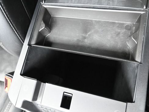 Used 2021 Ford Explorer Platinum w/ Equipment Group 601A image 19