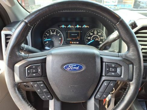 Used 2020 Ford F150 XLT w/ Equipment Group 302A Luxury AWD/4WD image 17