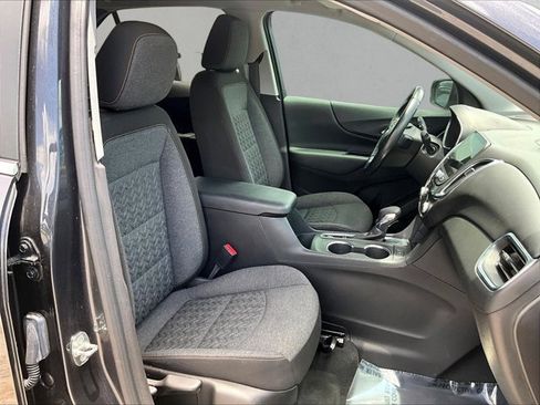 Used 2022 Chevrolet Equinox LT FWD image 9