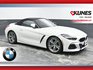 Used 2025 BMW Z4 sDrive30i video 1