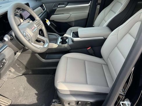 New 2026 GMC Terrain Elevation w/ Elevation Premium Package image 17