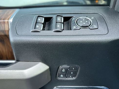 Certified 2020 Ford F150 Lariat w/ Equipment Group 502A Luxury image 14