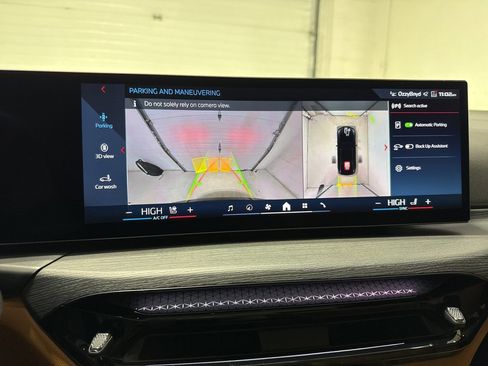 Used 2025 BMW i4 M50 w/ Premium Package image 24