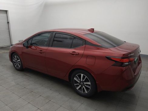 Used 2020 Nissan Versa SV FWD image 3