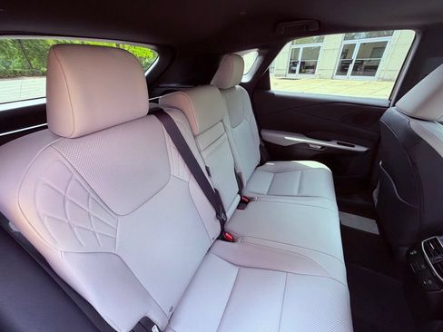 Certified 2024 Lexus RX 350 Premium w/ Convenience Package FWD image 16
