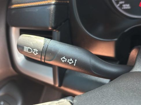 Used 2018 GMC Terrain SLE FWD image 19