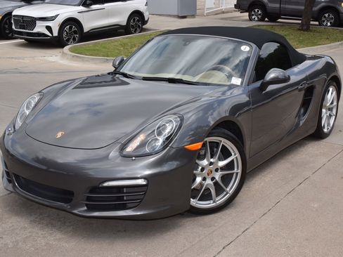 Used 2013 Porsche Boxster w/ Infotainment Pkg RWD image 41