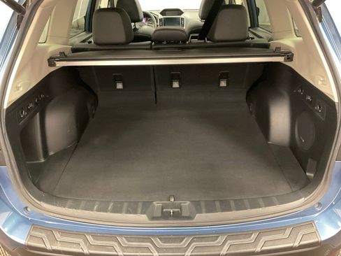 Used 2019 Subaru Forester Touring AWD/4WD image 28