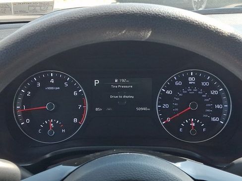 Used 2024 Kia Forte LXS FWD image 19