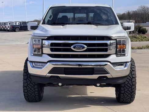 Used 2021 Ford F150 Lariat w/ FX4 Off-Road Package AWD/4WD image 11