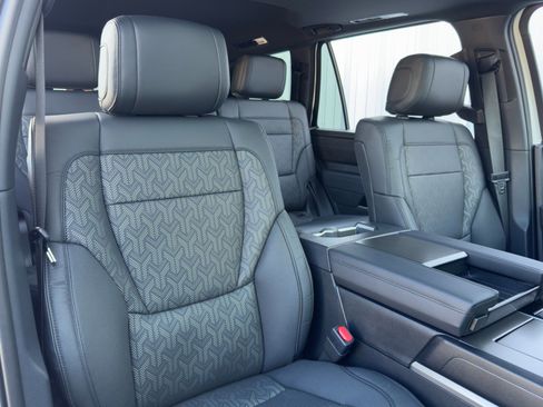 Used 2025 Toyota Sequoia SR5 image 38