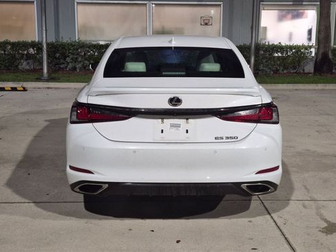 Used 2023 Lexus ES 350 F Sport w/ Accessory Package (Z2) FWD image 5