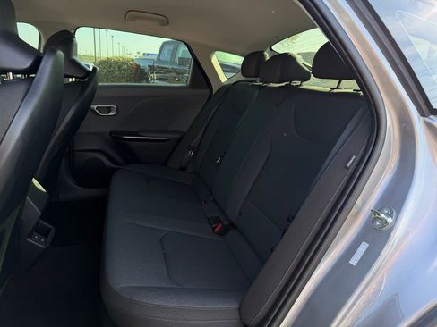 Used 2025 Kia K4 FWD image 24